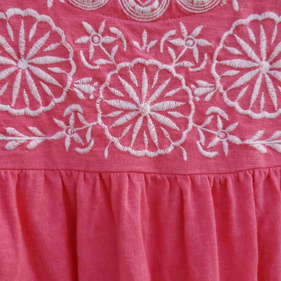 Embroidered top - Picture 2 of 3